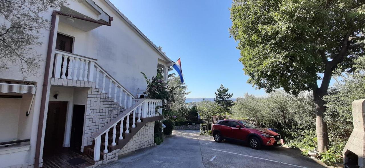 Apartment Krajacic Krk Town Exteriör bild